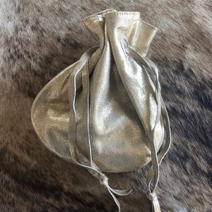 Cleobella Leather Pouch Gold